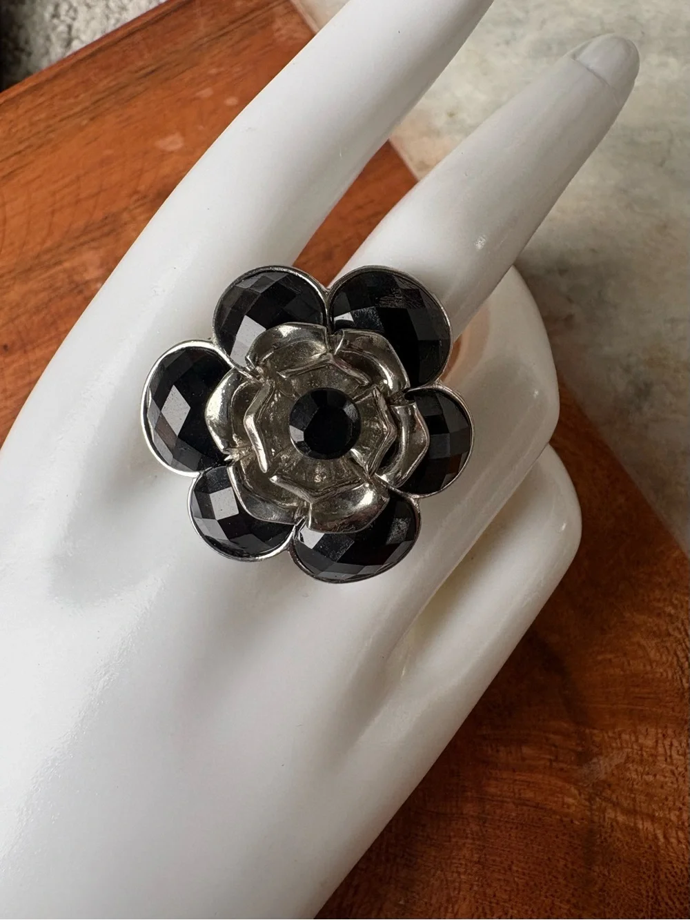 Vintage Black Flower Cocktail Ring - Size 6 with Stretch Band